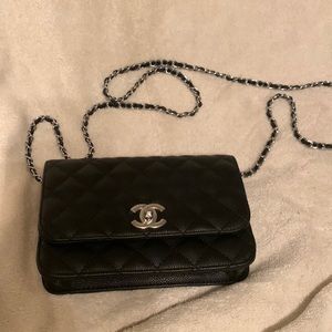 Small quilted crossbody